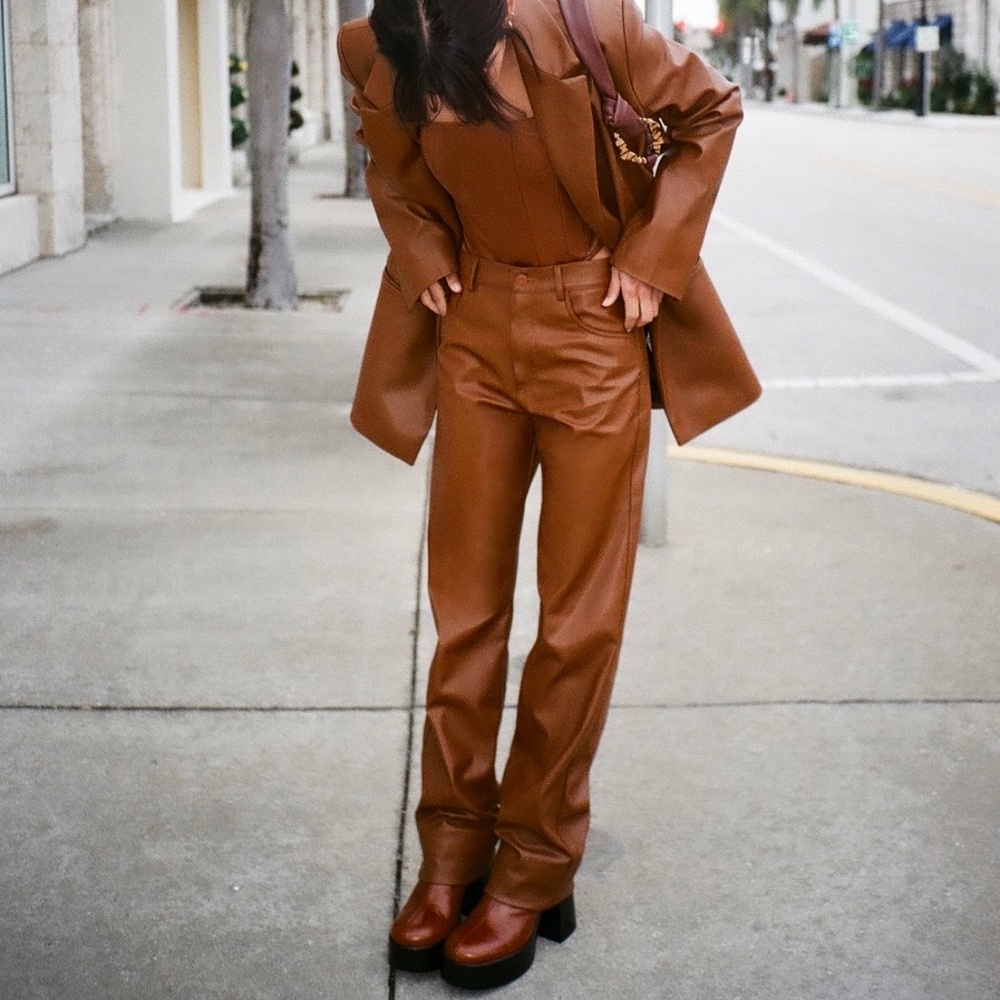 NWT ZARA CARAMEL BROWN FAUX LEATHER STRAIGHT LEG PANTS